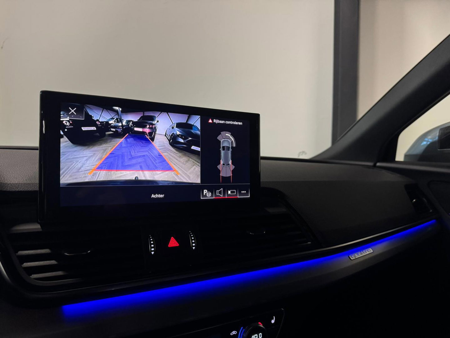 Audi Q5 55 TFSI e S edition Competition S-LINE PANO KEYLESS CAM