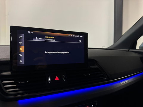 Audi Q5 55 TFSI e S edition Competition S-LINE PANO KEYLESS CAM