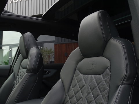 Audi Q7 55 TFSie 381PK Quattro S-Edition / Laser / B&O / 22" / Massage