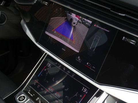 Audi Q7 55 TFSie 381PK Quattro S-Edition / Laser / B&O / 22" / Massage