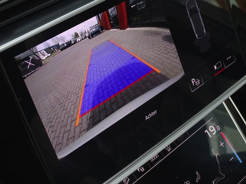 Audi Q7 55 TFSie 381PK Quattro S-Edition / Laser / B&O / 22" / Massage