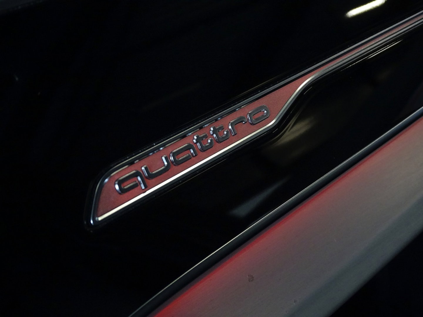 Audi Q7 55 TFSie 381PK Quattro S-Edition / Laser / B&O / 22" / Massage