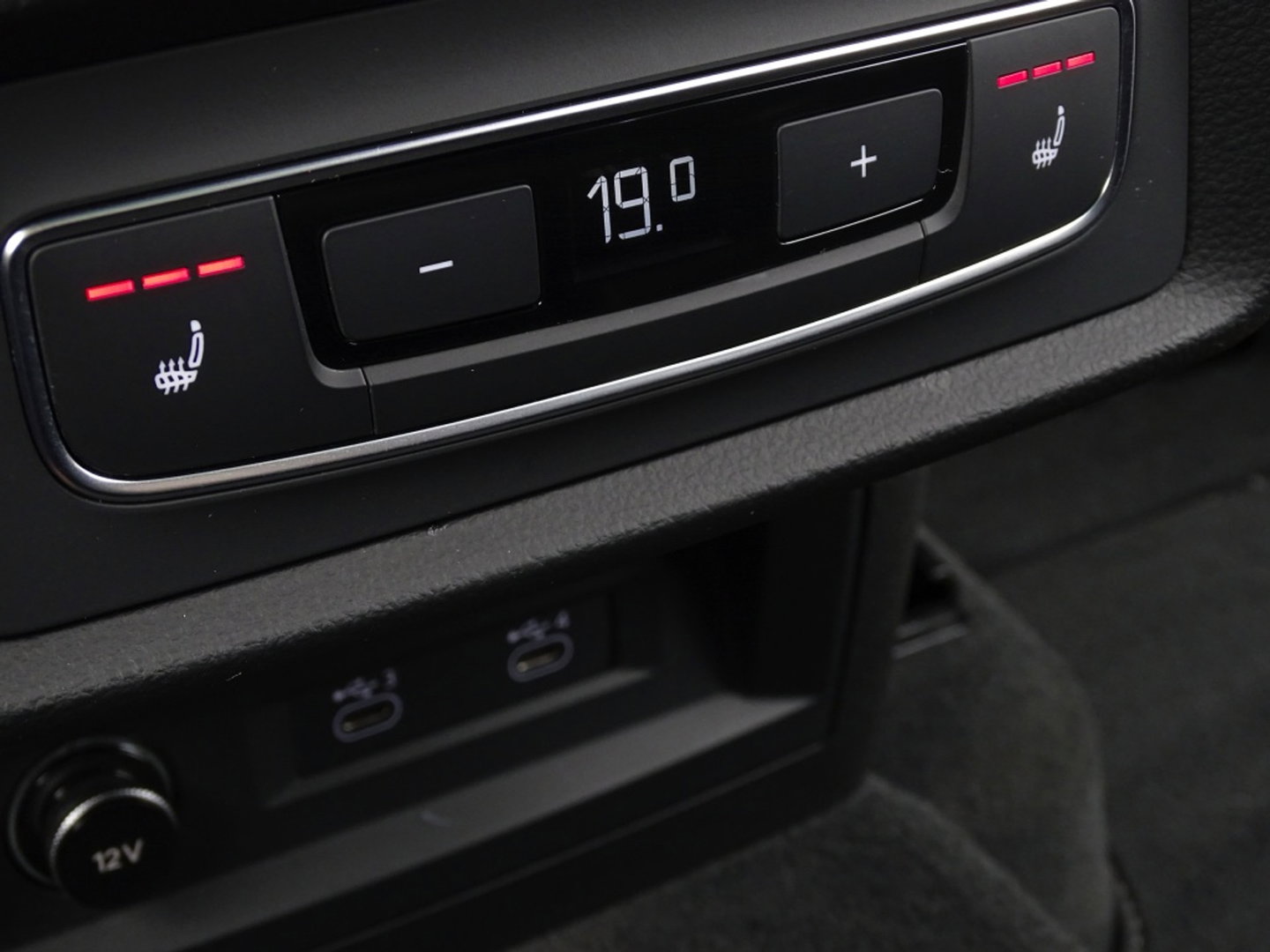 Audi Q7 55 TFSie 381PK Quattro S-Edition / Laser / B&O / 22" / Massage