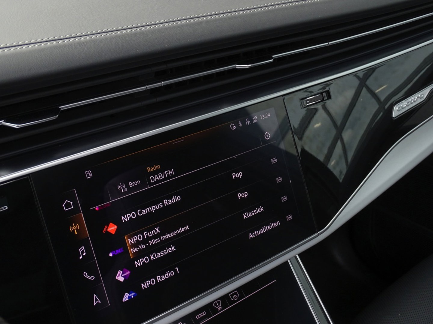 Audi Q7 55 TFSie 381PK Quattro S-Edition / Laser / B&O / 22" / Massage