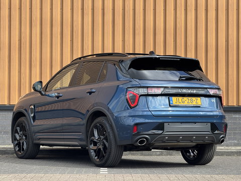 Lynk & Co 01 1.5 | Black Pakket | Nieuw! | Trekhaak | Panoramadak | 360° graden camera | Adaptive Cruise Control | Keyless | Elektrische Bestuurdersstoel + Geheugen | Parkeersensoren | Apple Carplay | Android