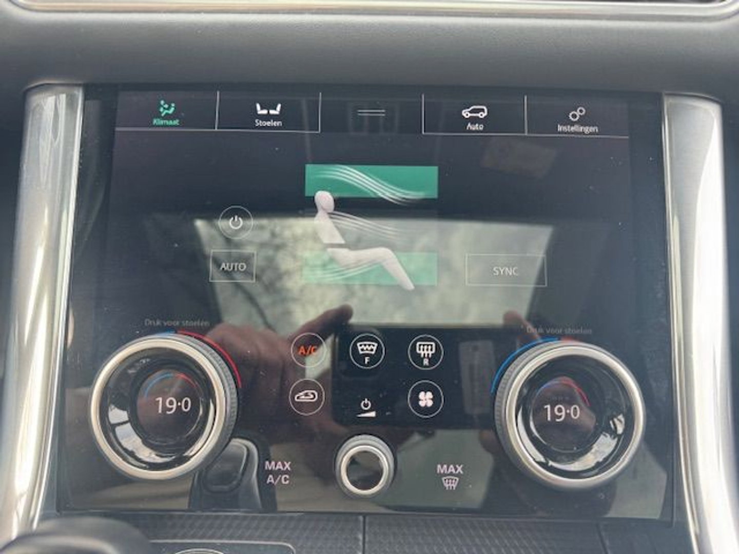 Land Rover Range Rover Sport 2.0 P400e HSE Dynamic SVO Grey Airco/ECC,Leder,Navi,Pano Geheel dealeronderhouden