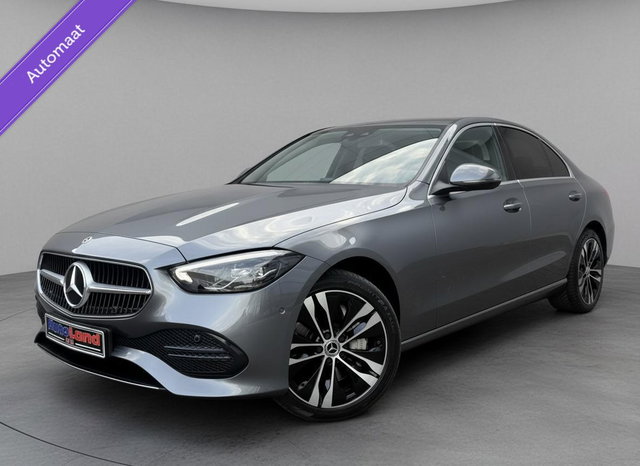 Mercedes-Benz C-Klasse - 300 e Carplay Cruise Led Leer Camera 2022 Eerste eigenaar Perfecte Staat Vol Opties Nieuw Model