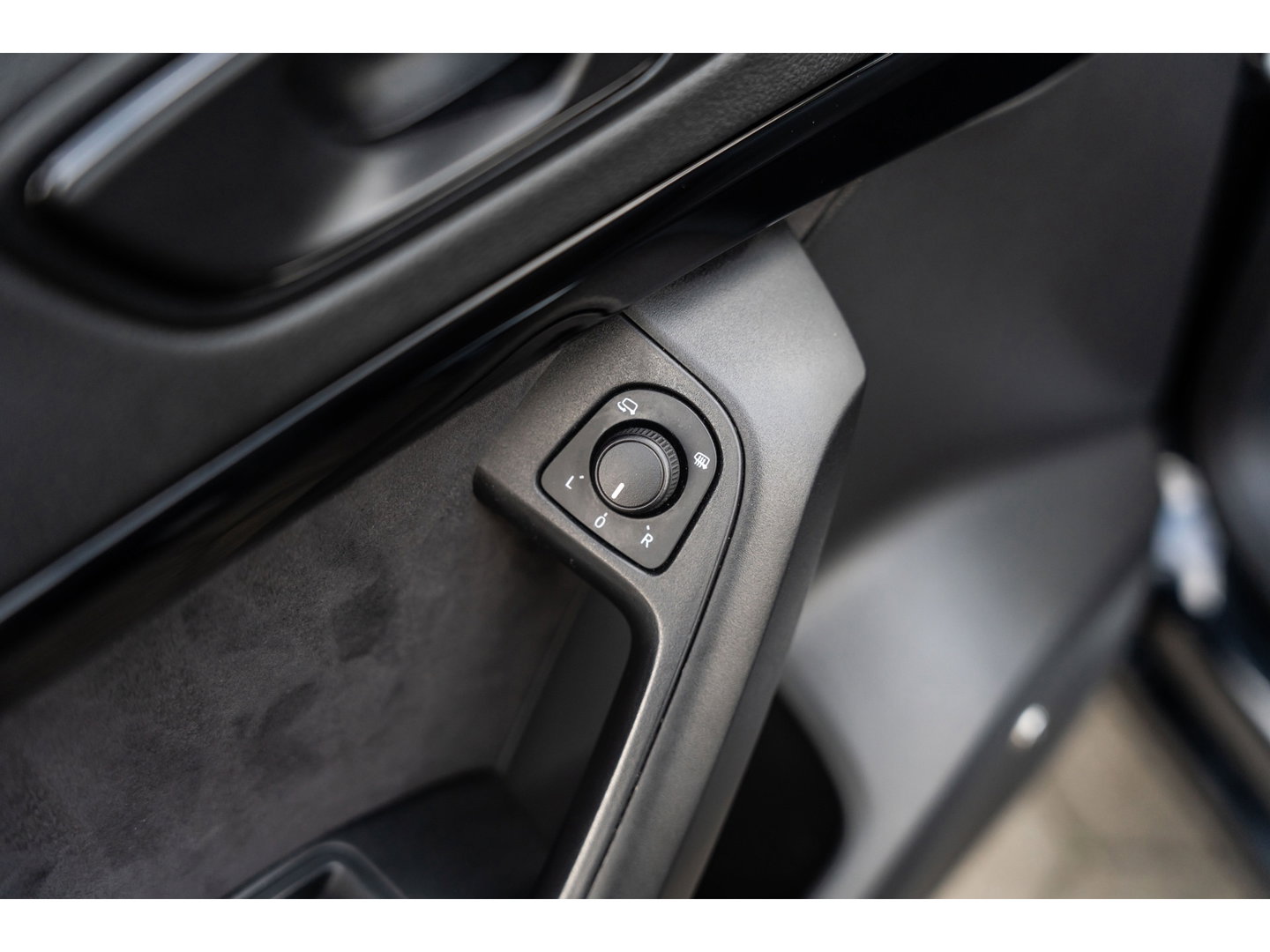 CUPRA Ateca 2.0 TSI 4DRIVE PANO BEATS TREKHAAK 360 CAMERA