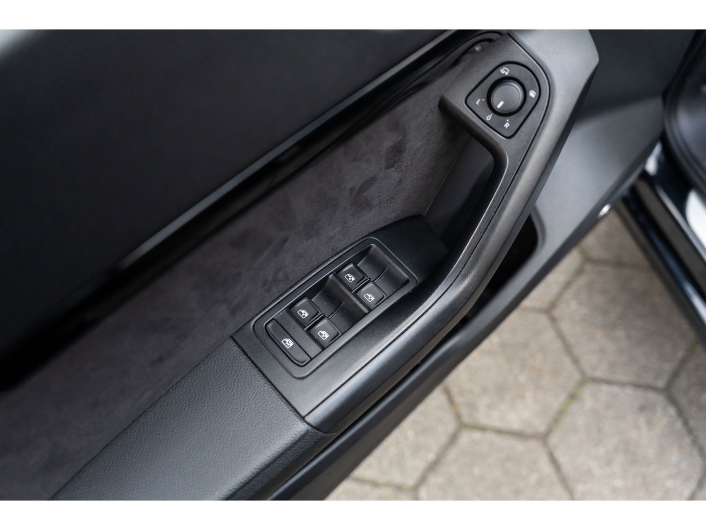 CUPRA Ateca 2.0 TSI 4DRIVE PANO BEATS TREKHAAK 360 CAMERA