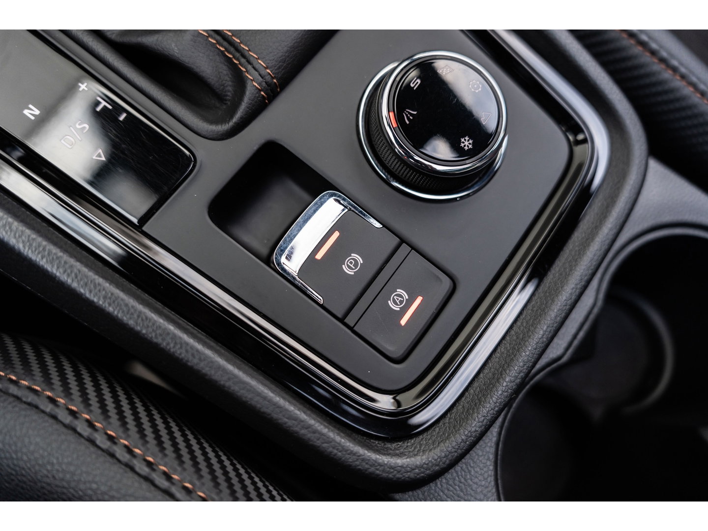 CUPRA Ateca 2.0 TSI 4DRIVE PANO BEATS TREKHAAK 360 CAMERA