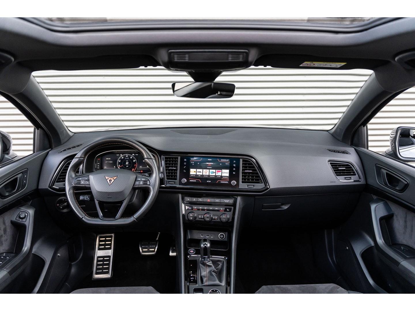 CUPRA Ateca 2.0 TSI 4DRIVE PANO BEATS TREKHAAK 360 CAMERA