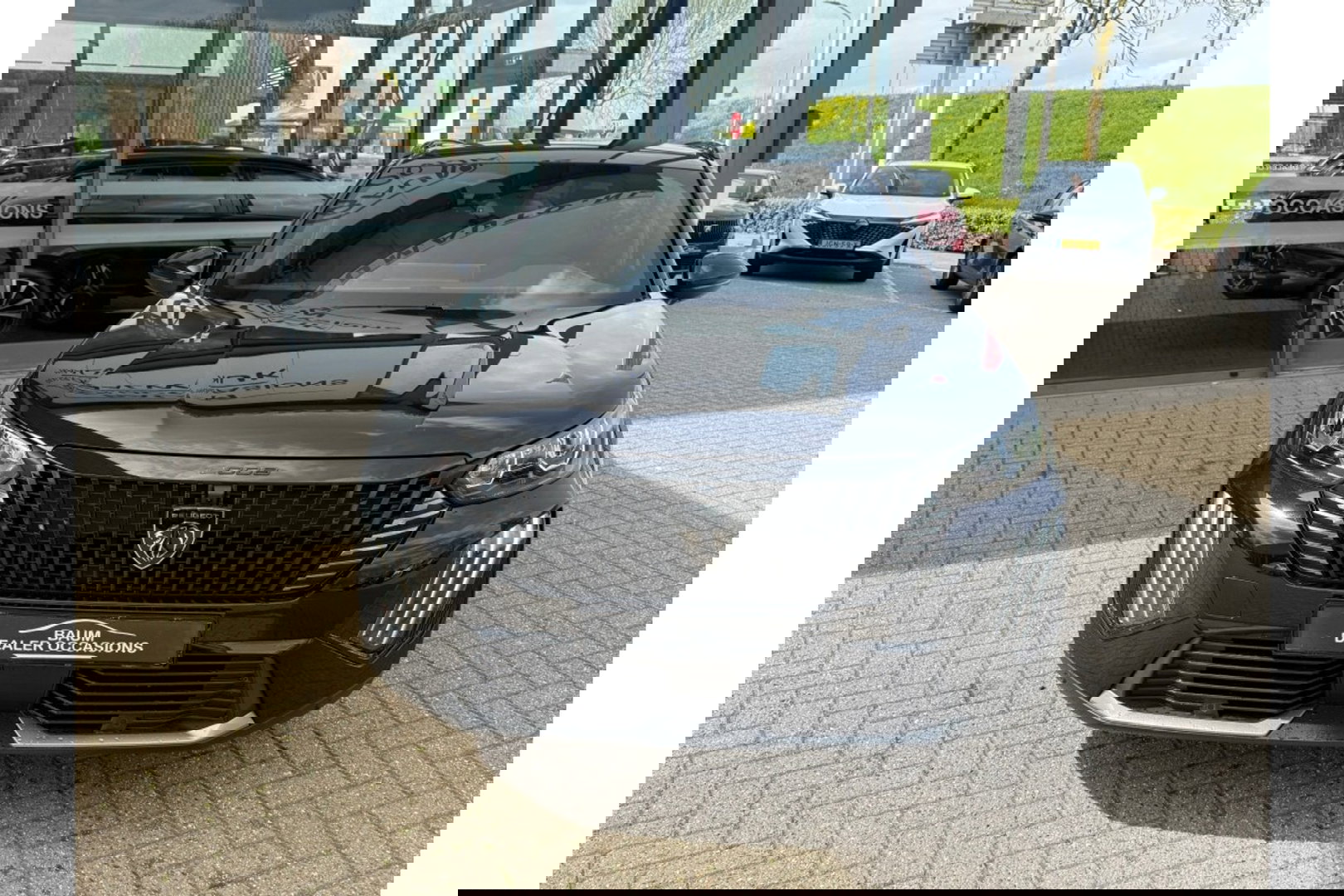 Peugeot 2008 1.2 PURETECH ALLUREPACK AUTOMAAT 130PK AIRCO NAVI CLIMA PDC-CAMERA I-TOGGLE.