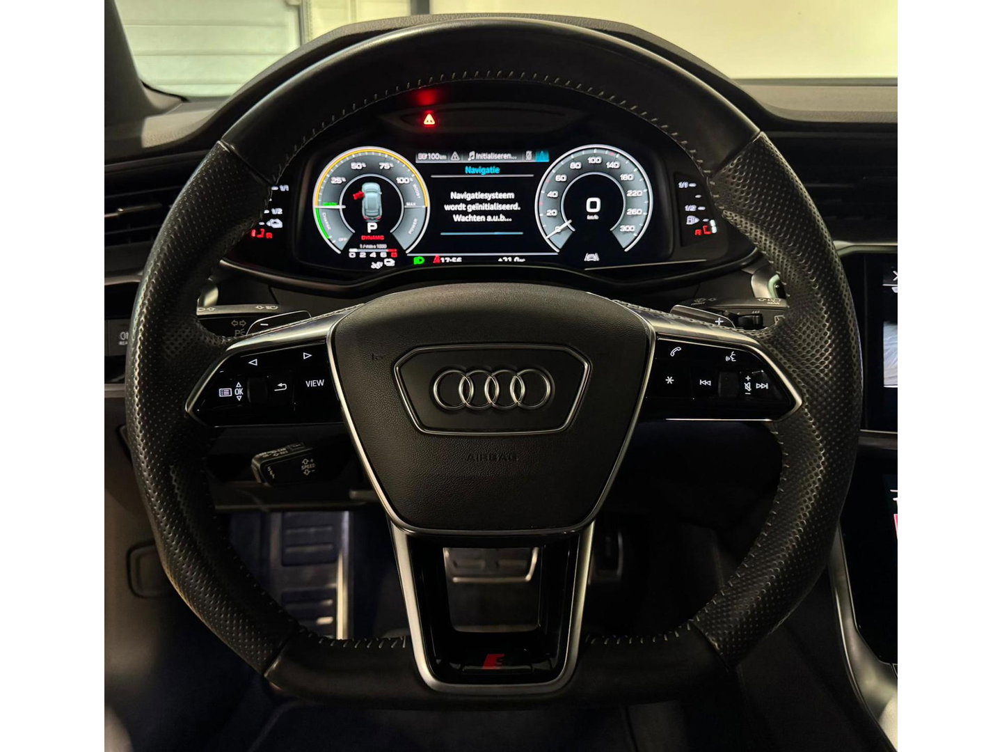 Audi A6 Avant 55 TFSI e quattro Competition PANO KEYLESS CAM