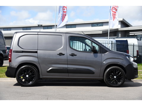 Peugeot Partner 1.5 BlueHDI PB Edition Camera, Cruise, Carplay, Multimedia, Sensoren, Airco, Uniek!