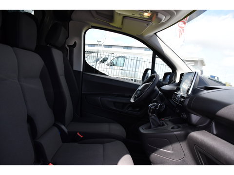 Peugeot Partner 1.5 BlueHDI PB Edition Camera, Cruise, Carplay, Multimedia, Sensoren, Airco, Uniek!