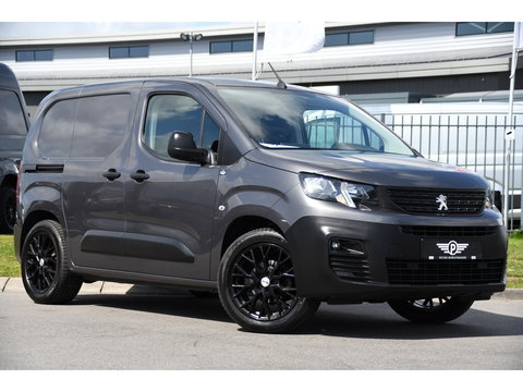 Peugeot Partner 1.5 BlueHDI PB Edition Camera, Cruise, Carplay, Multimedia, Sensoren, Airco, Uniek!