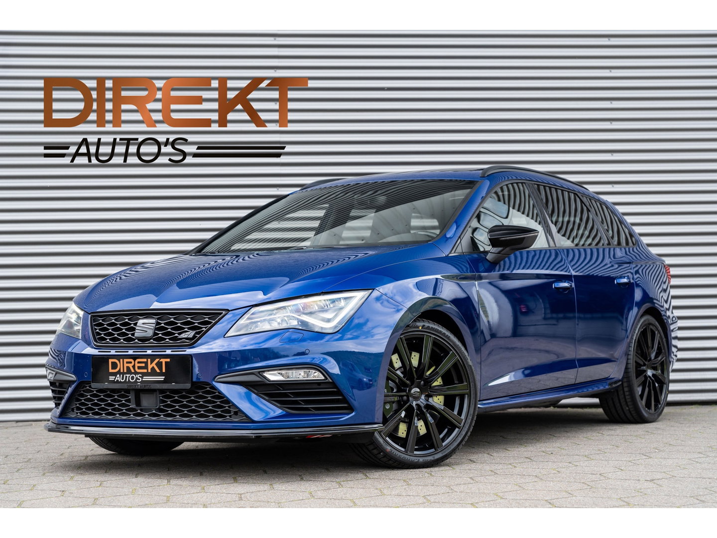 SEAT Leon ST 2.0 TSI CUPRA 4DRIVE PERFORMANCE PANO BREMBO