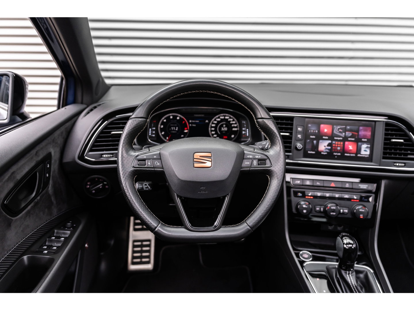 SEAT Leon ST 2.0 TSI CUPRA 4DRIVE PERFORMANCE PANO BREMBO