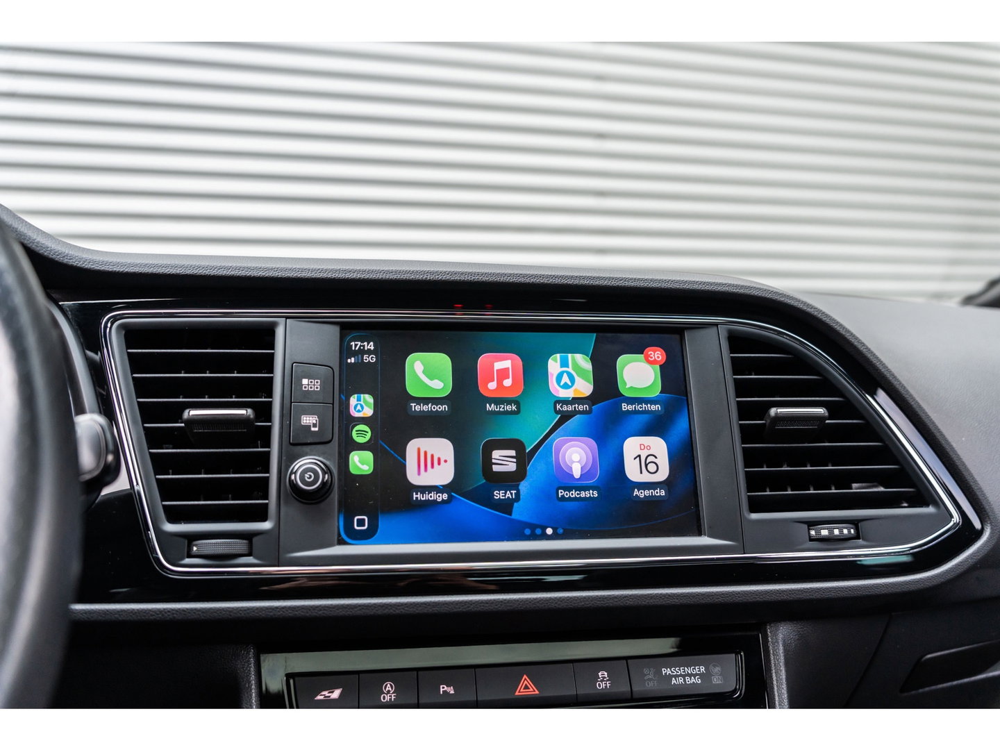 SEAT Leon ST 2.0 TSI CUPRA 4DRIVE PERFORMANCE PANO BREMBO