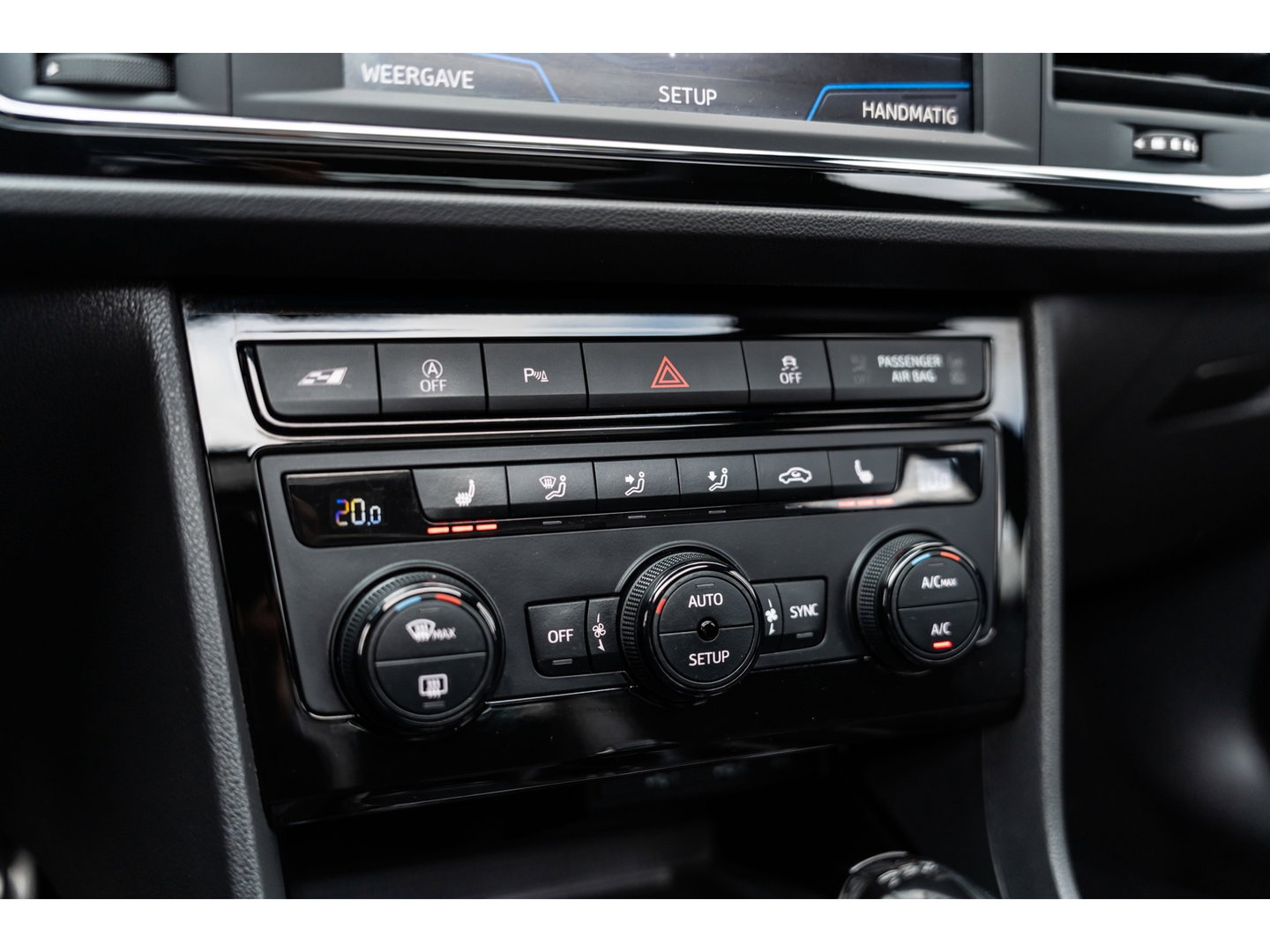 SEAT Leon ST 2.0 TSI CUPRA 4DRIVE PERFORMANCE PANO BREMBO