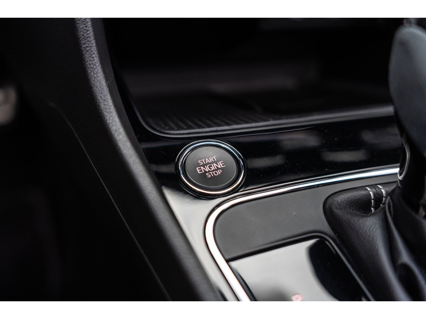 SEAT Leon ST 2.0 TSI CUPRA 4DRIVE PERFORMANCE PANO BREMBO