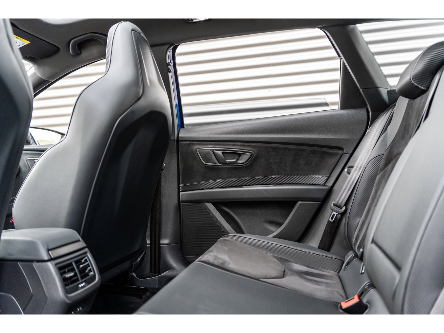 SEAT Leon ST 2.0 TSI CUPRA 4DRIVE PERFORMANCE PANO BREMBO