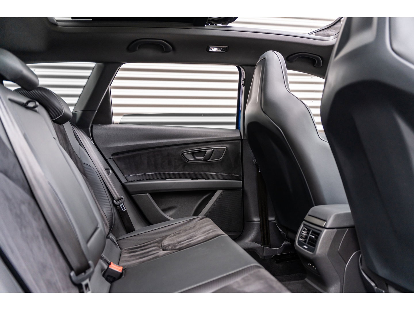 SEAT Leon ST 2.0 TSI CUPRA 4DRIVE PERFORMANCE PANO BREMBO