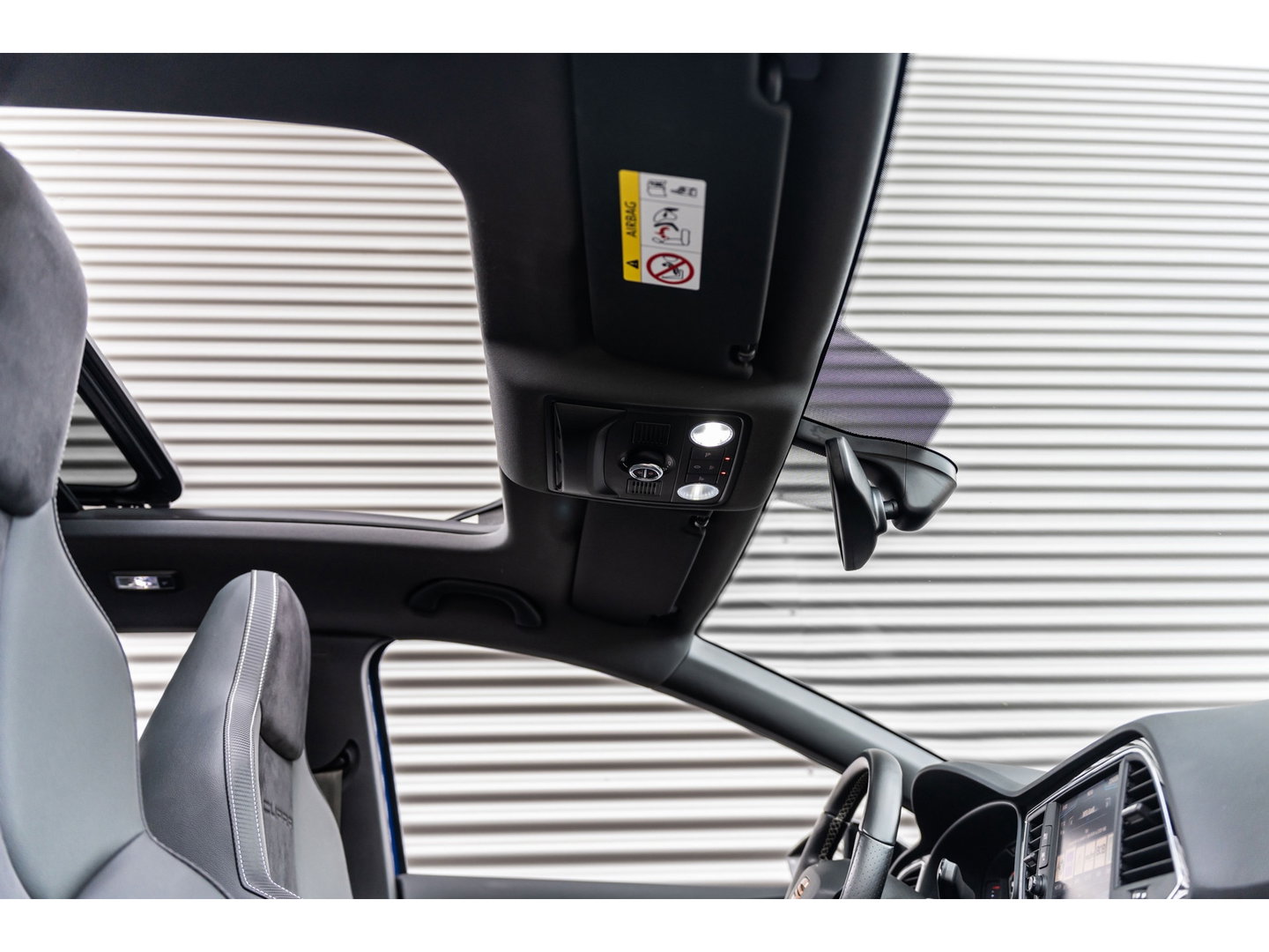 SEAT Leon ST 2.0 TSI CUPRA 4DRIVE PERFORMANCE PANO BREMBO