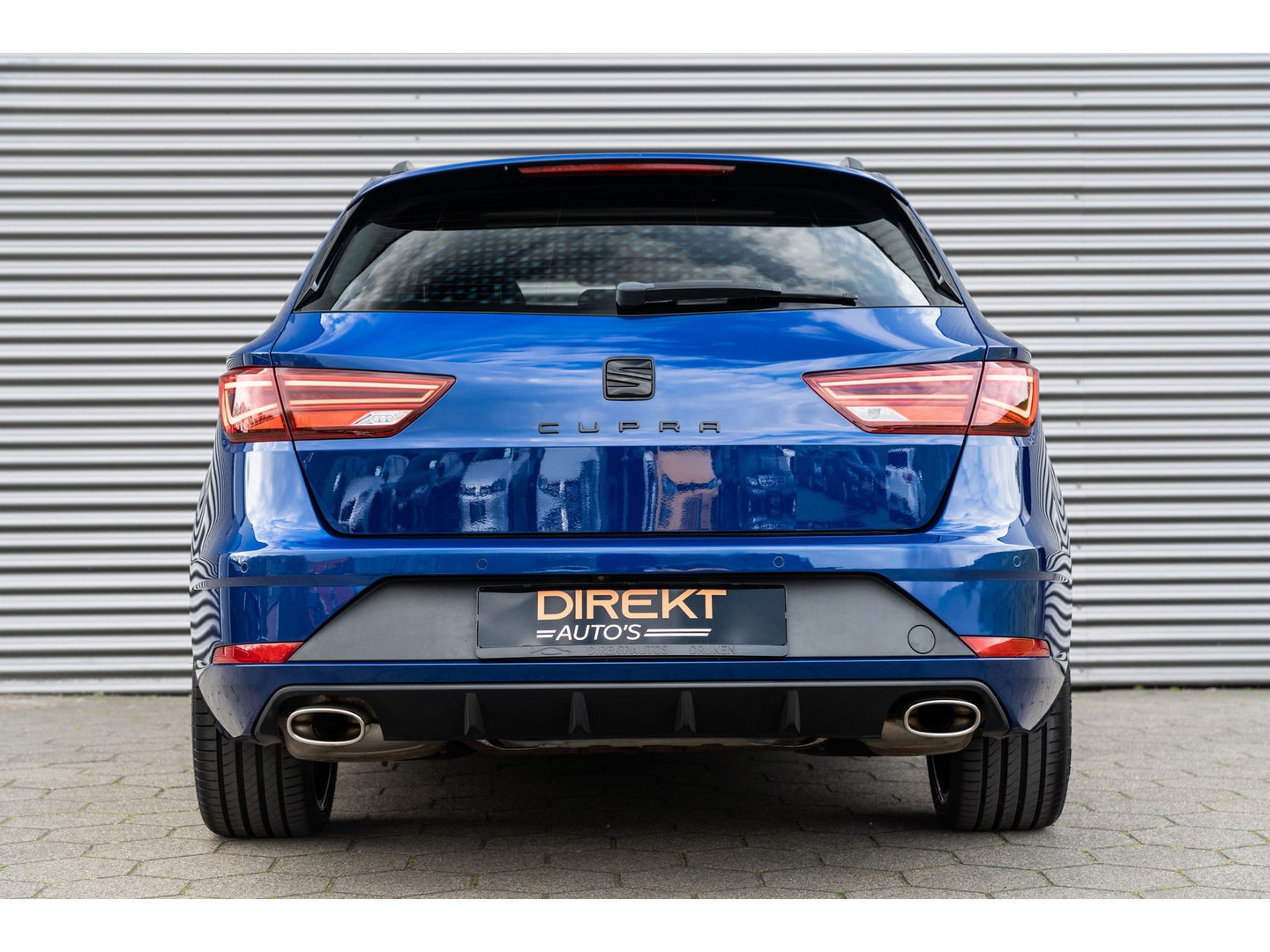 SEAT Leon ST 2.0 TSI CUPRA 4DRIVE PERFORMANCE PANO BREMBO