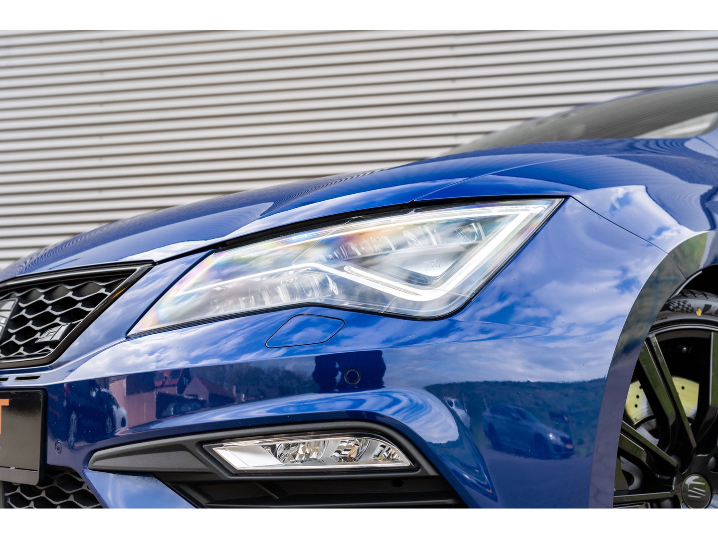 SEAT Leon ST 2.0 TSI CUPRA 4DRIVE PERFORMANCE PANO BREMBO