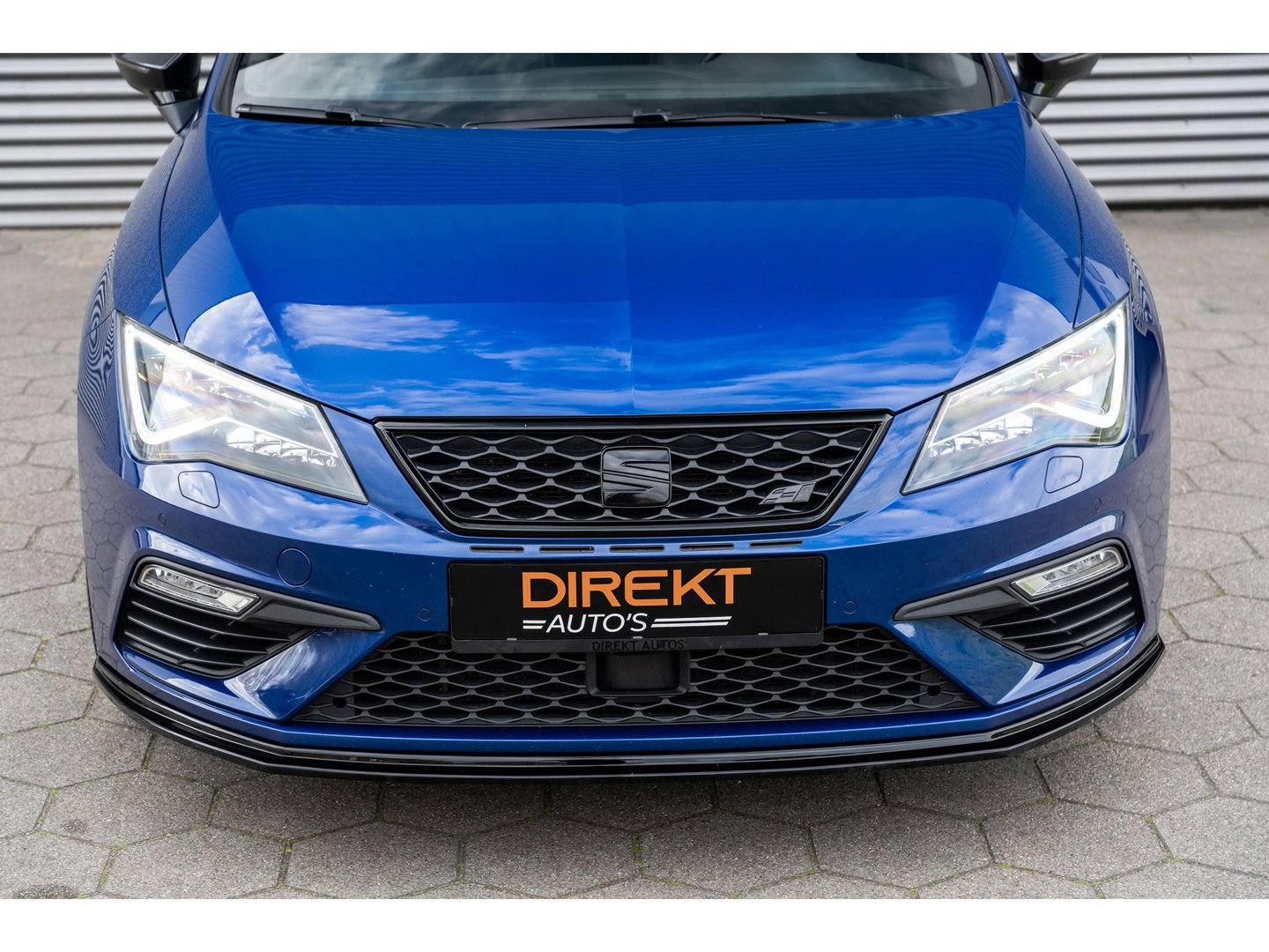 SEAT Leon ST 2.0 TSI CUPRA 4DRIVE PERFORMANCE PANO BREMBO