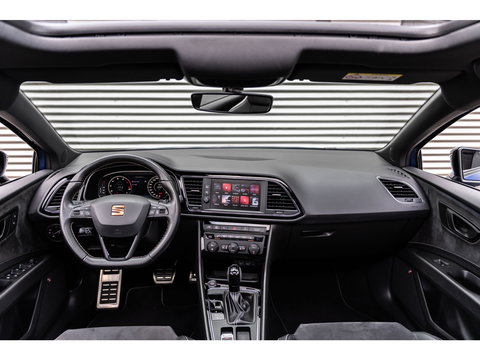 SEAT Leon ST 2.0 TSI CUPRA 4DRIVE PERFORMANCE PANO BREMBO