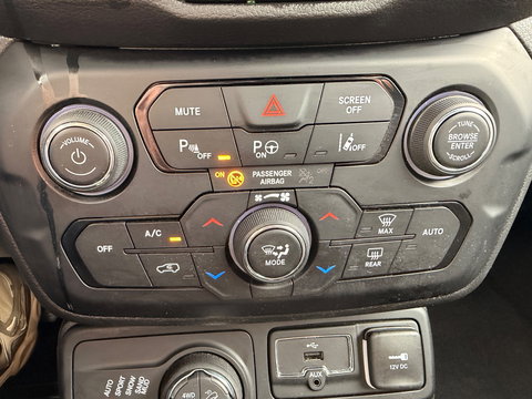 Jeep Renegade 4xe AWD 240 Plug-in Hybrid Electric S Automaat Airco/Ecc Navi Camera