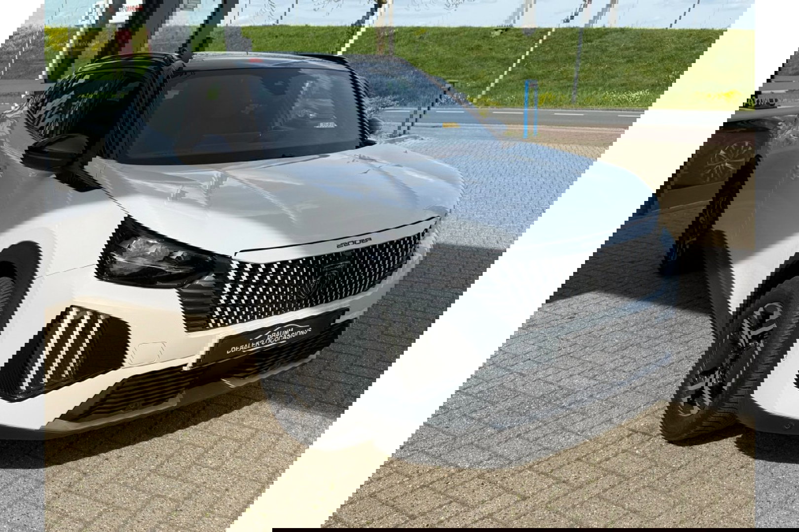 Peugeot 2008 1.2 PT GT-LINE 130PK AUTOMAAT LMV NAVI PDC-CAMERA