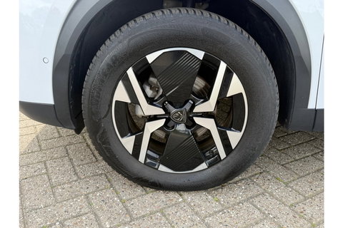 Peugeot 2008 1.2 PT GT-LINE 130PK AUTOMAAT LMV NAVI PDC-CAMERA