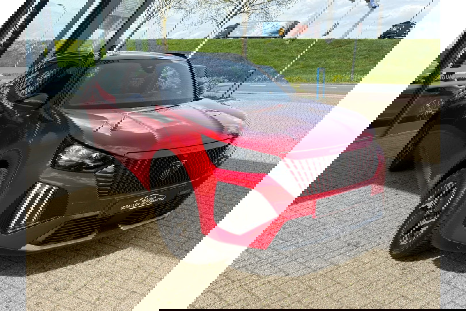 Peugeot 2008 1.2 PURETECH GT PACK AIRCO NAVI PDC-CAMERA.