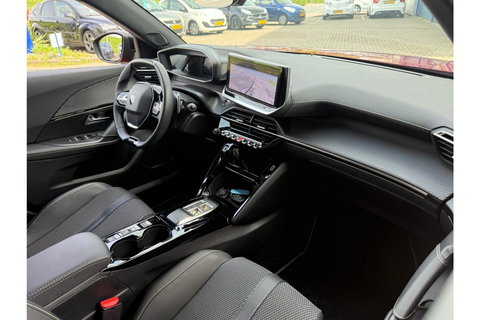 Peugeot 2008 1.2 PURETECH GT PACK AIRCO NAVI PDC-CAMERA.