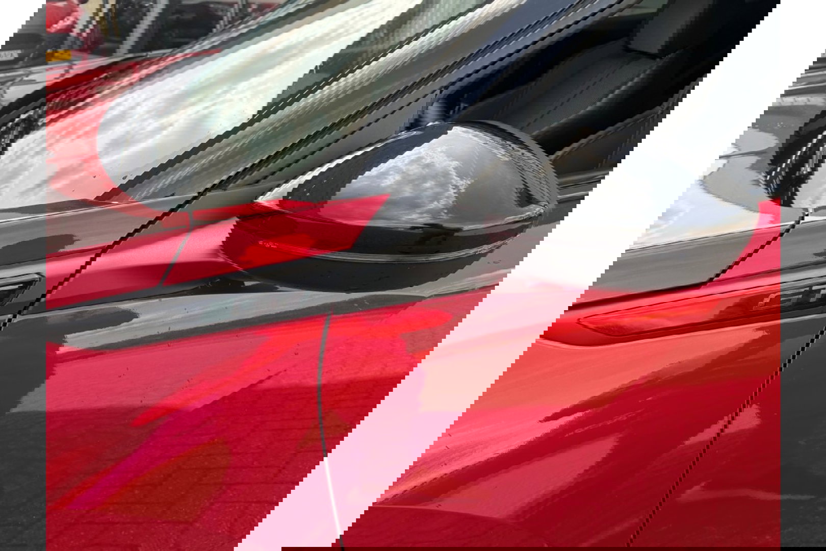 Peugeot 2008 1.2 PURETECH GT PACK AIRCO NAVI PDC-CAMERA.