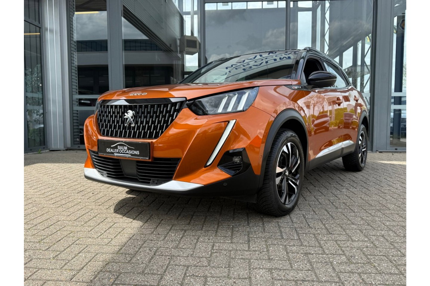 Peugeot 2008 1.2 PURETECH GT PACK 130PK AIRCO NAVI PDC-CAMERA.