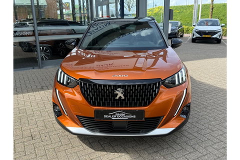Peugeot 2008 1.2 PURETECH GT PACK 130PK AIRCO NAVI PDC-CAMERA.