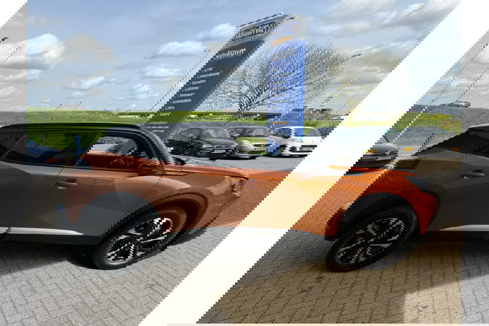 Peugeot 2008 1.2 PURETECH GT PACK 130PK AIRCO NAVI PDC-CAMERA.