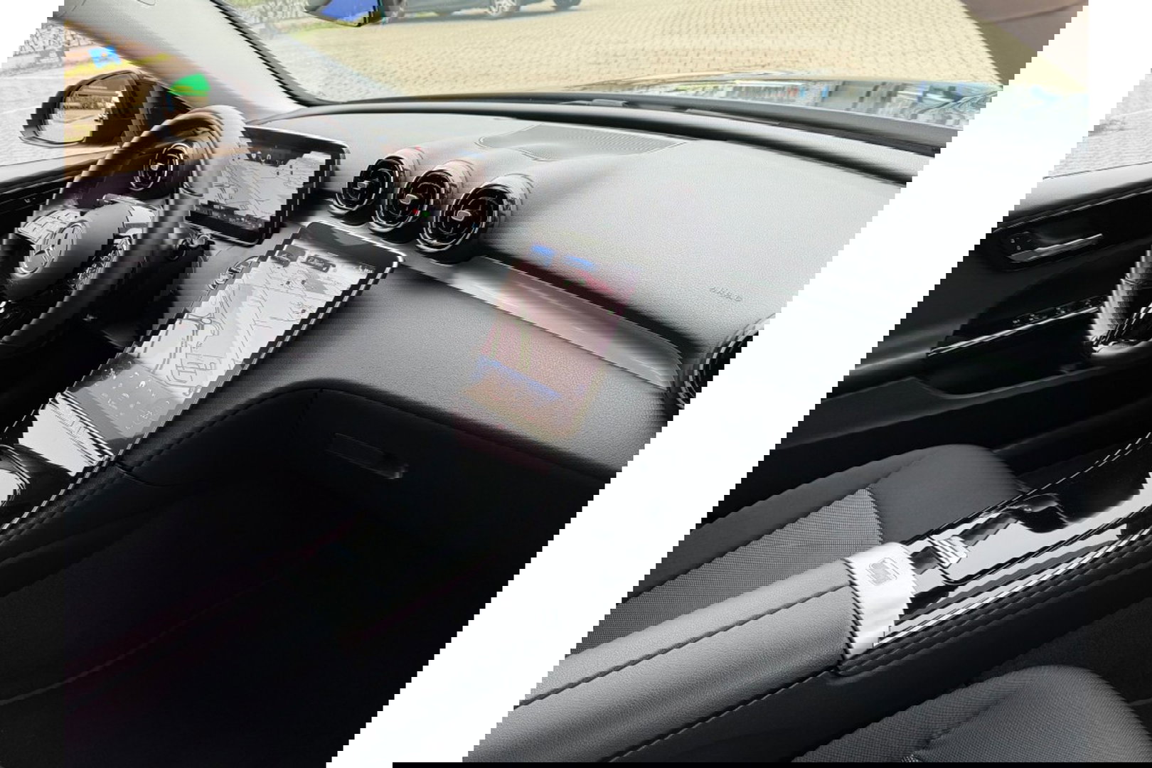 Mercedes-Benz C-Klasse 300 E LUX. LINE PHEV AUTOMAAT NAVI LMV PDC-CAMERA.