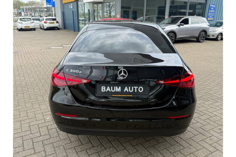 Mercedes-Benz C-Klasse 300 E LUX. LINE PHEV AUTOMAAT NAVI LMV PDC-CAMERA.