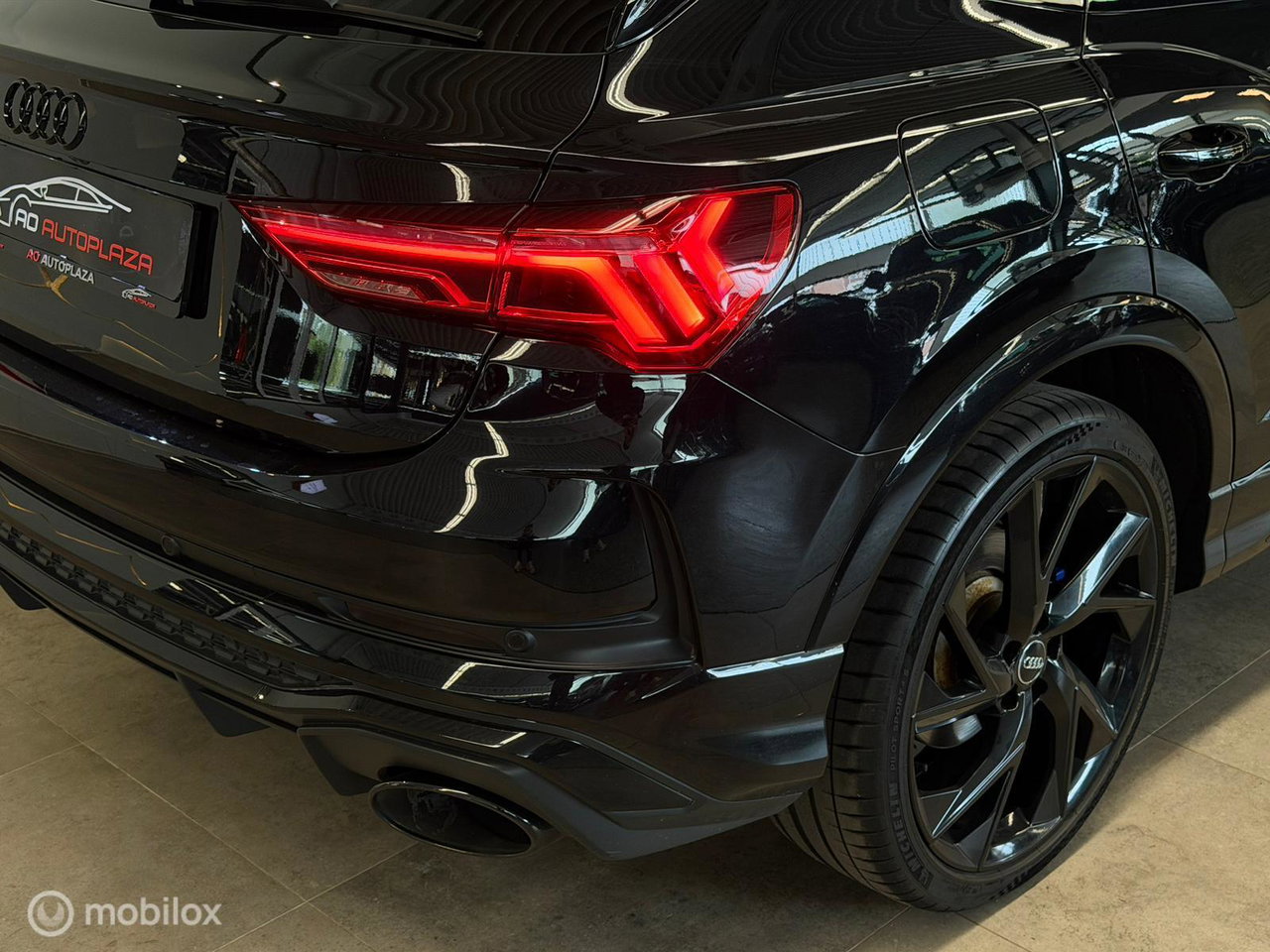 Audi RSQ3