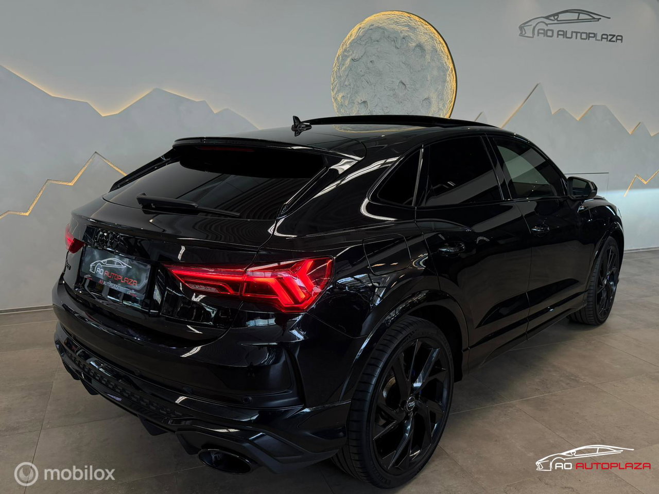 Audi RSQ3