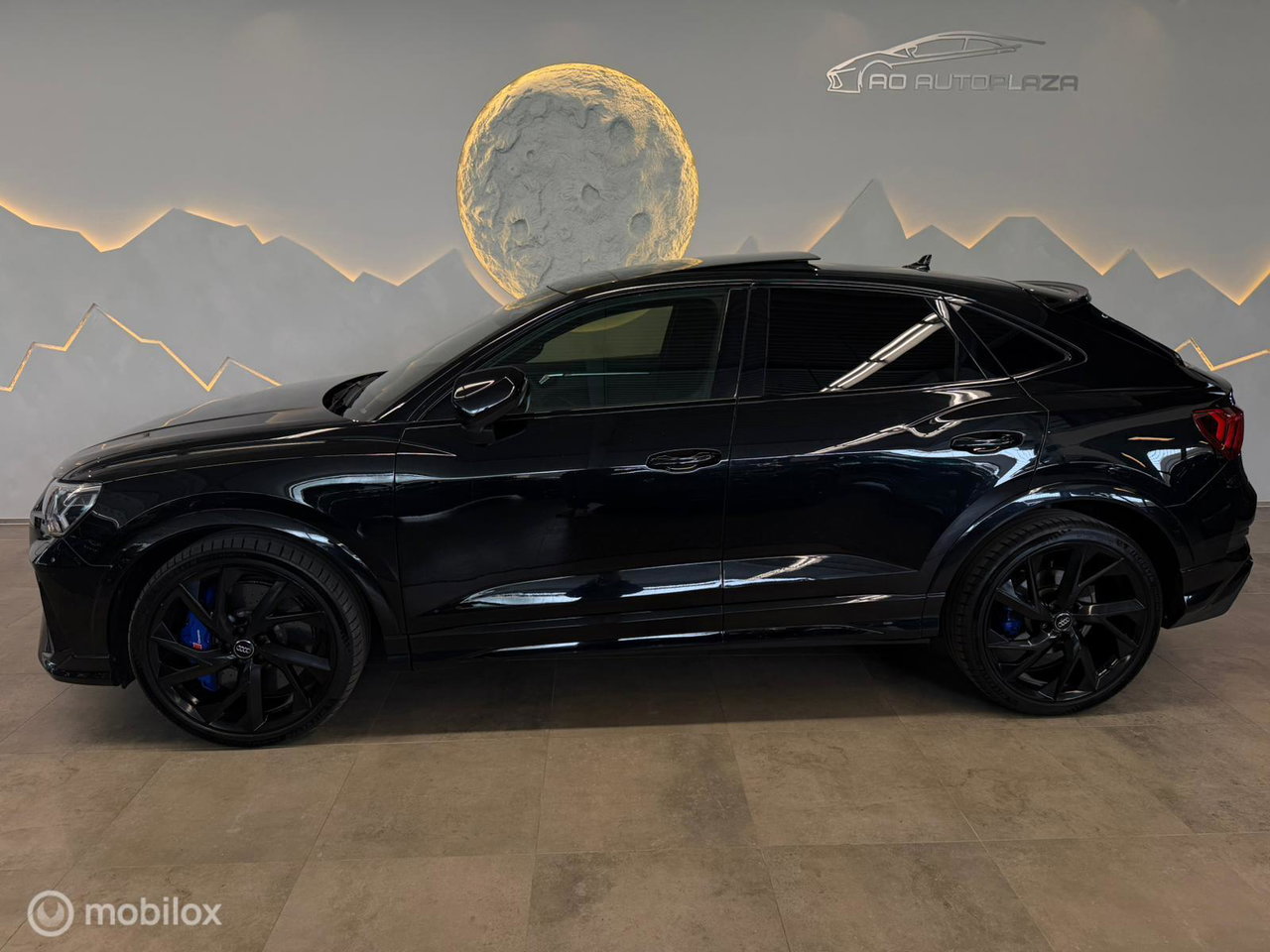 Audi RSQ3