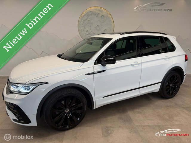 Volkswagen Tiguan - 1.5 TSI 3x R-Line Panorama/Black Style/Trekhaak