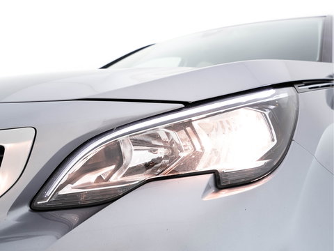 Peugeot 3008 1.2 PureTech Blue Lease Executive *NAVI-FULLMAP | DIGI-COCKPIT | SPORT-SEATS | ECC | PDC | CRUISE | CARPLAY  | PRIVACY-GLASS | TOWBAR | 17"ALU*