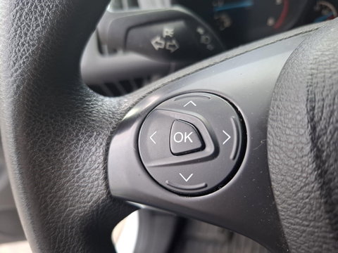 Ford Transit Connect 1.5 TDCI L2 Trend HP AIRCO / TREKHAAK / EURO 6 / 3 ZITS