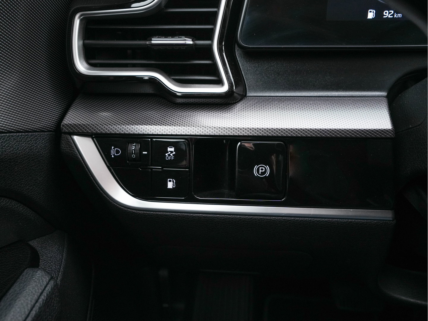 Kia Sportage 1.6 T-GDi Hybrid Dynamic-Line AWD (Plug-In) (INCL-BTW)  Aut. *FULL-LED | ADAPTIVE-CRUISE | WIDESCREEN-COCKPIT | NAVI-FULLMAP | DAB | COMFORTSEATS | ECC | SHIFTPADDLES | CAMERA | PDC | CARPLAY | 19''ALU*